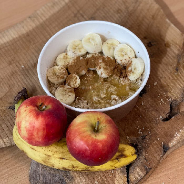 Ovsené vločky s banánom Ovsené vločky s banánom